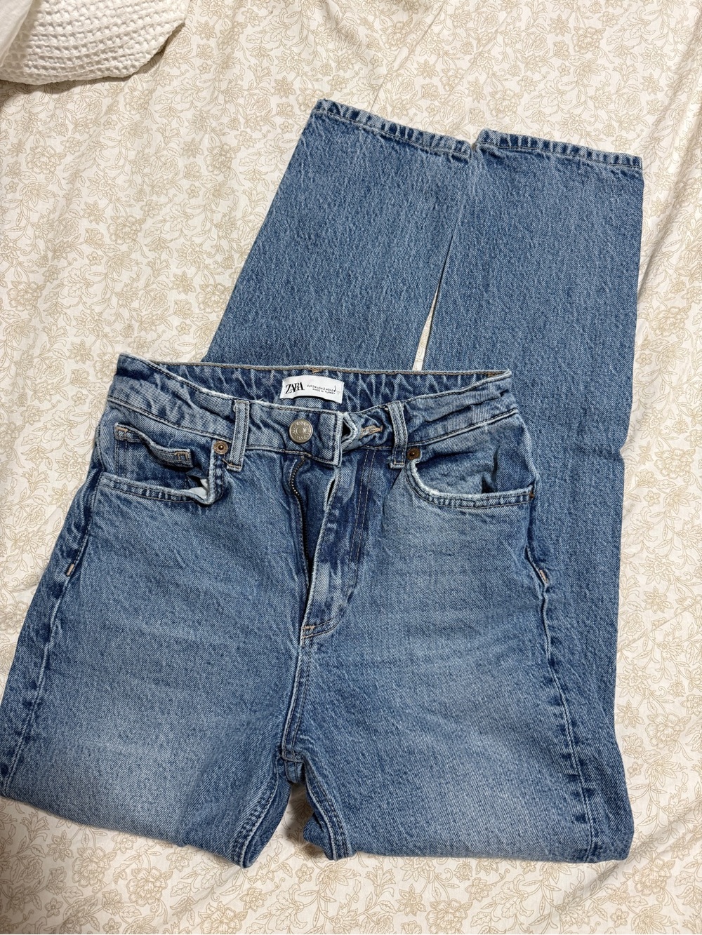 Zara Medium Blue Straight-Leg Jeans